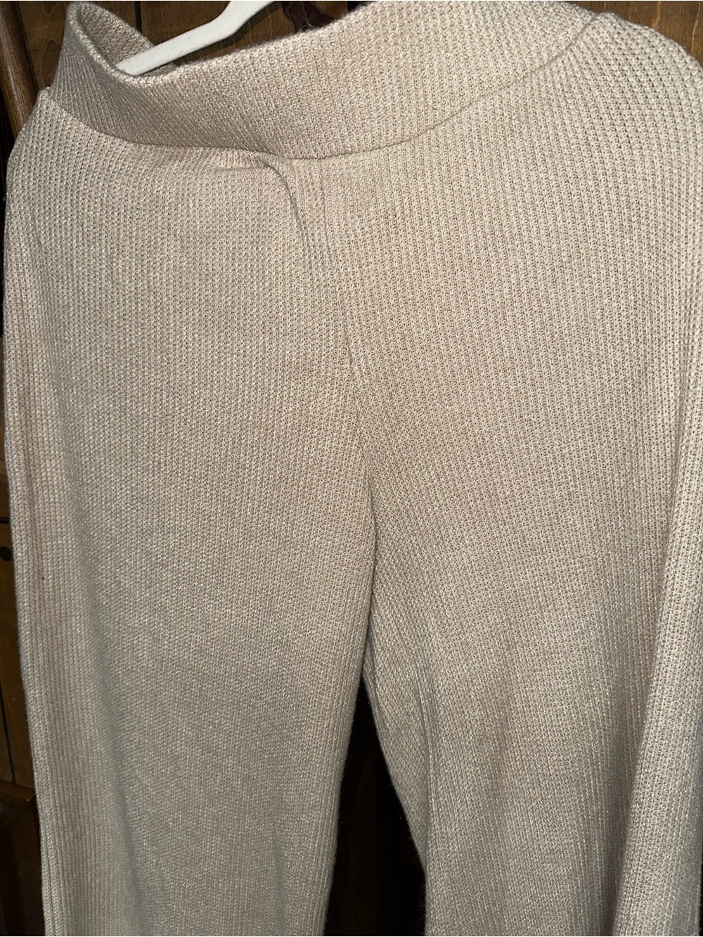 Zenana Outfitters Beige Short Sleeve Waffle Knit Top with matching pants. - Picture 9 of 12
